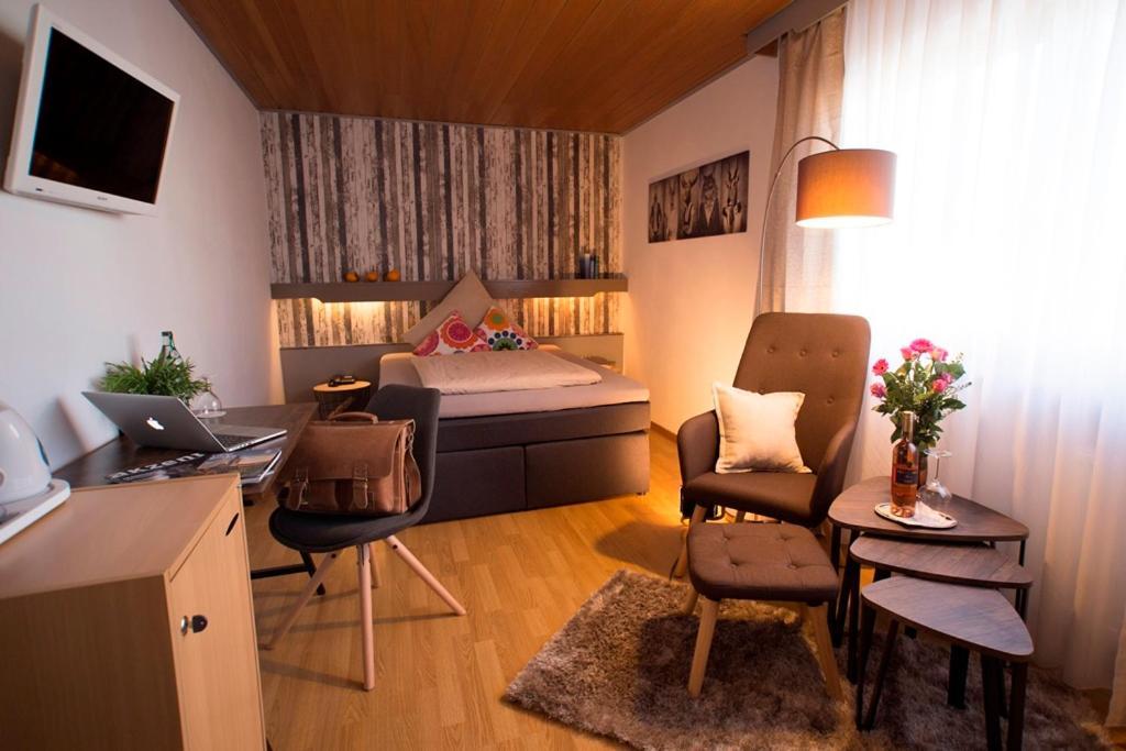 Haus Rose Bed and Breakfast Allensbach Εξωτερικό φωτογραφία