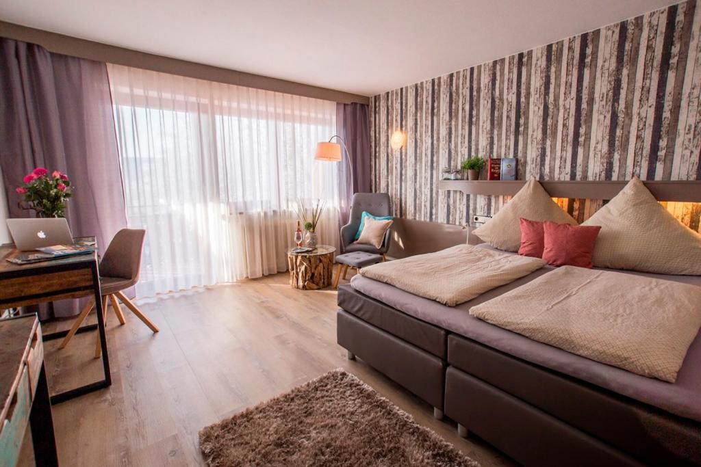 Haus Rose Bed and Breakfast Allensbach Εξωτερικό φωτογραφία