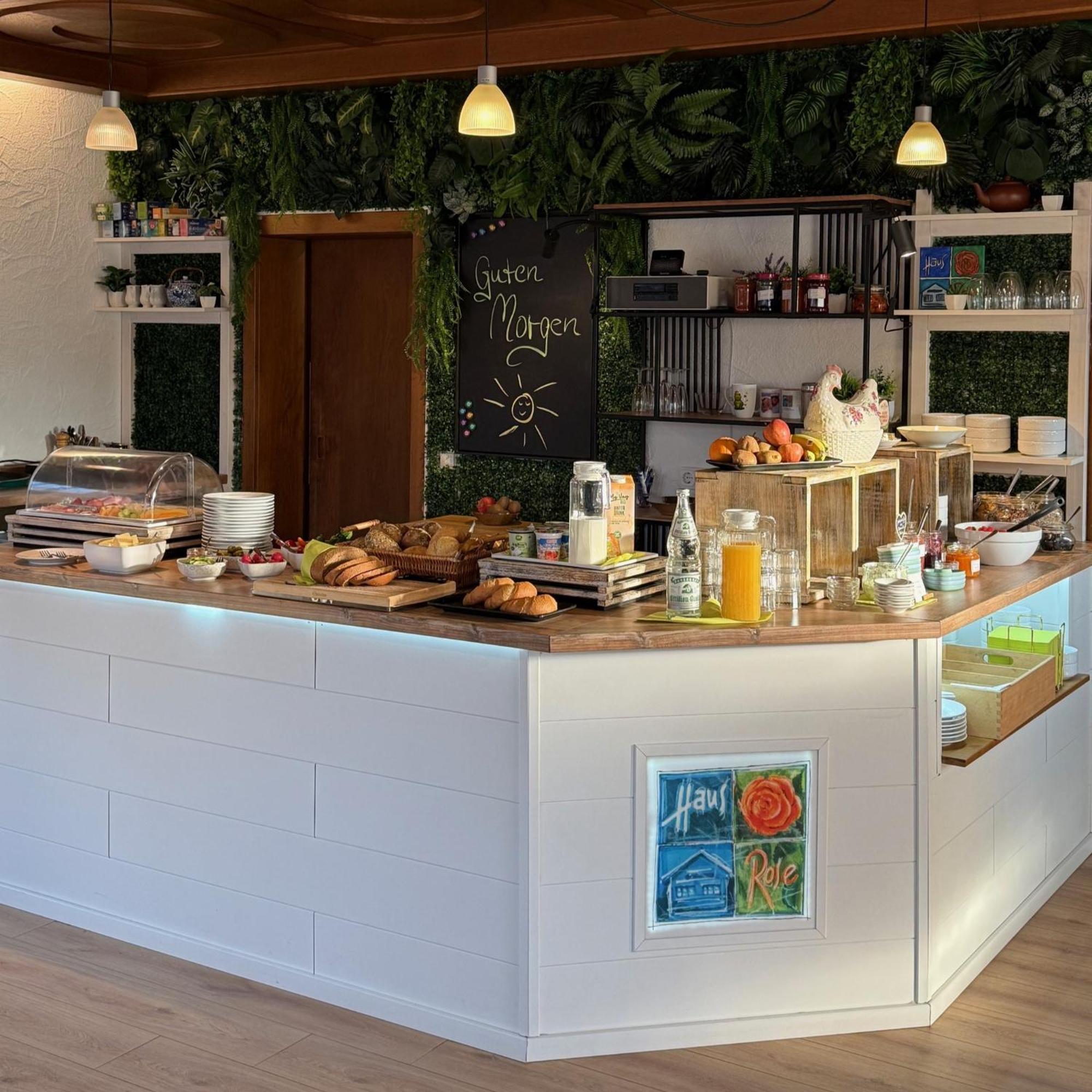 Haus Rose Bed and Breakfast Allensbach Εξωτερικό φωτογραφία