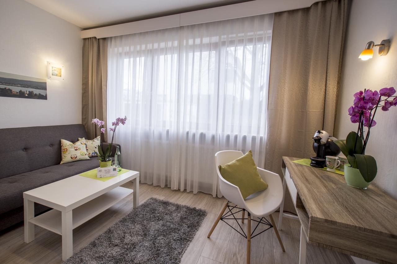 Haus Rose Bed and Breakfast Allensbach Εξωτερικό φωτογραφία