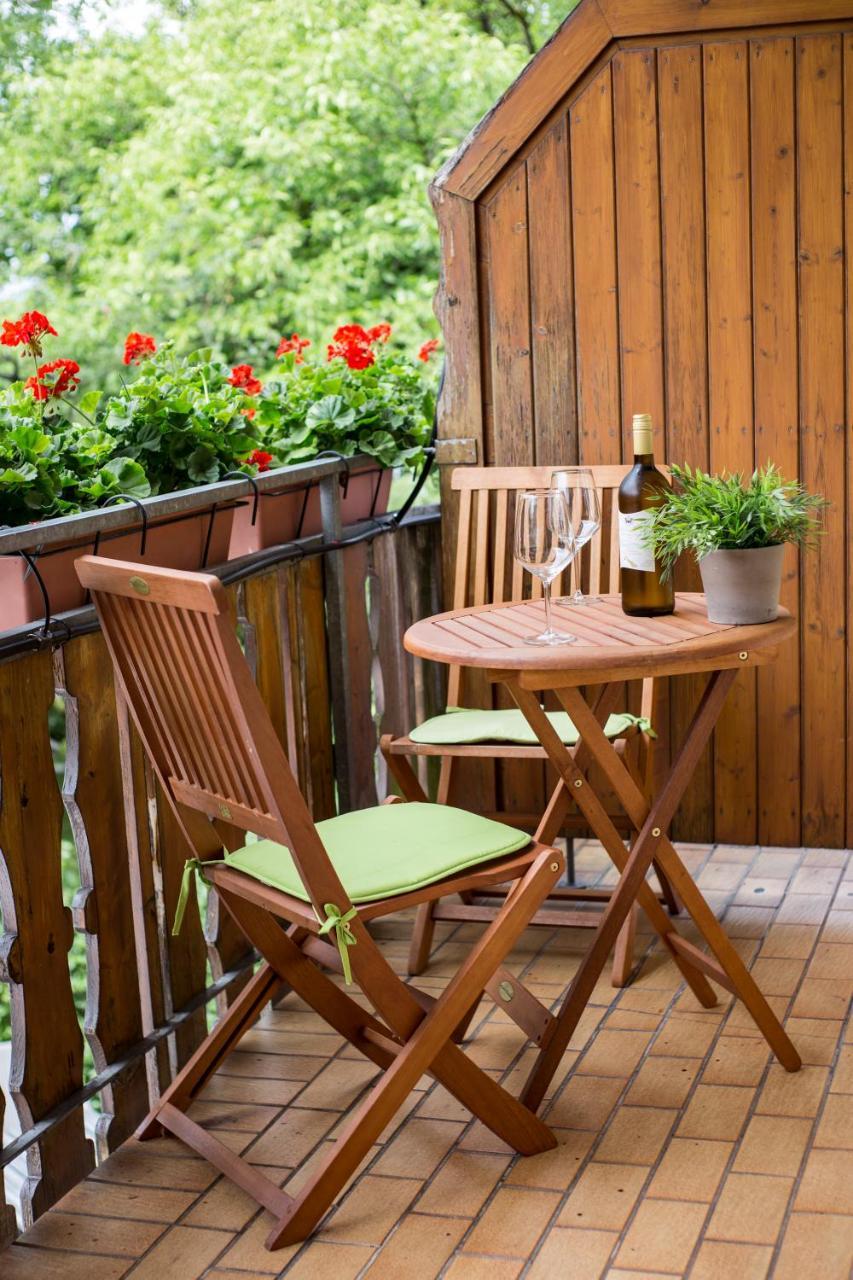 Haus Rose Bed and Breakfast Allensbach Εξωτερικό φωτογραφία